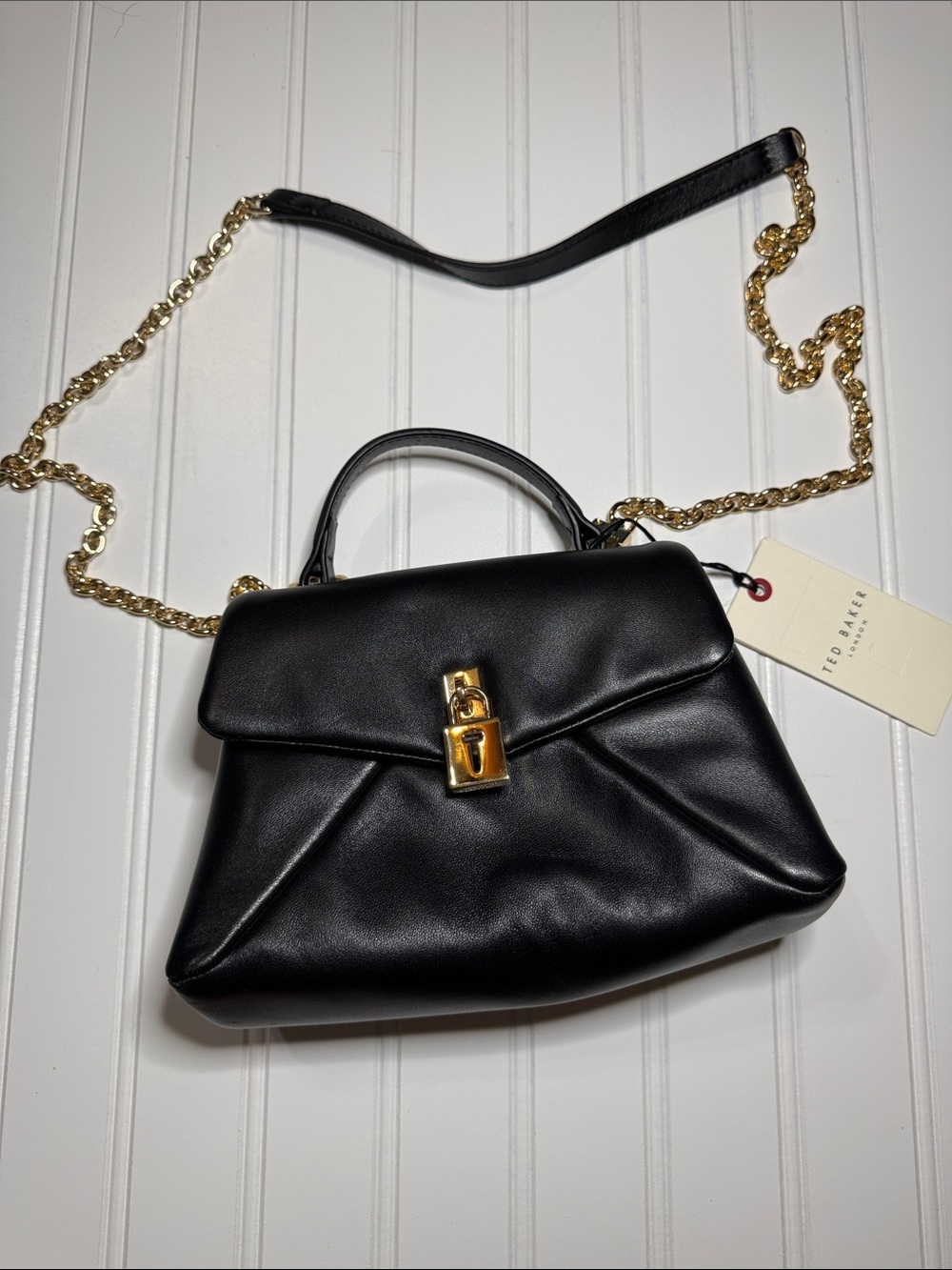 Ted Baker NWT Black Mini Poppy Hold Chain crossbody